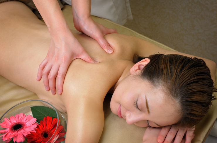 アロマオイルマッサージ65分　1回